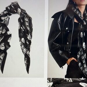 Alexander McQueen Black Skull Print Scarf
